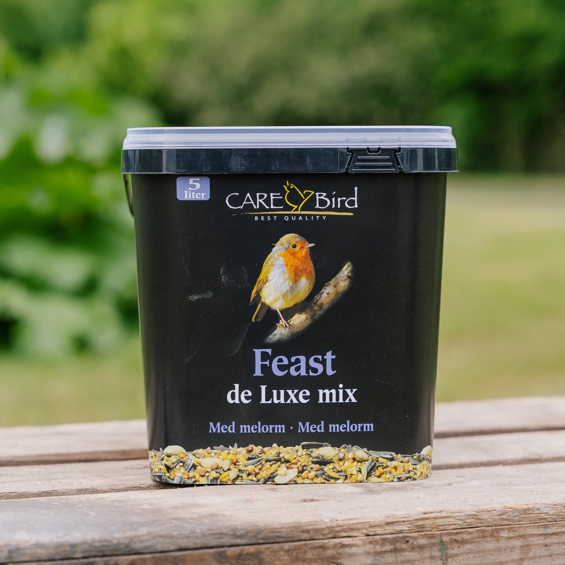 Feast DeLuxe